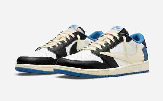 Travis Scott x fragment design x Air Jordan 1 Low