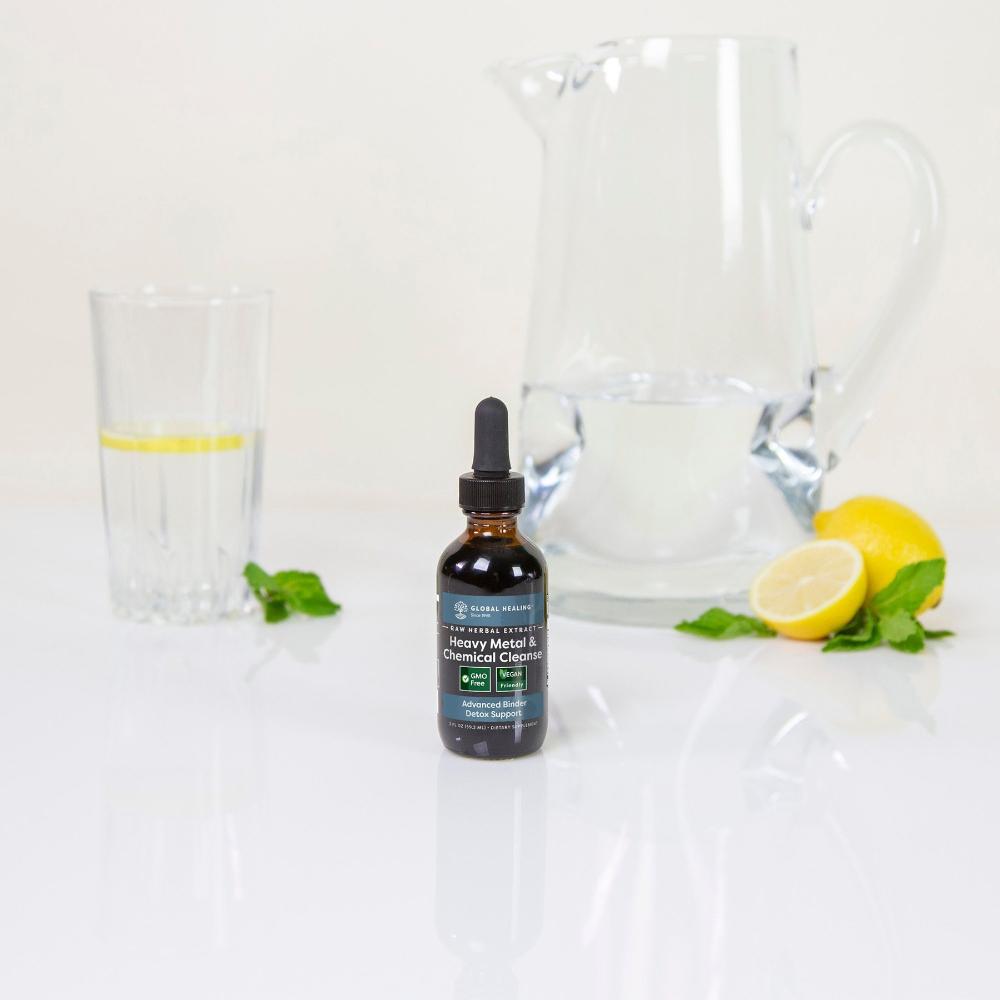 Heavy Metal And Chemical Cleanse Bottle With Water