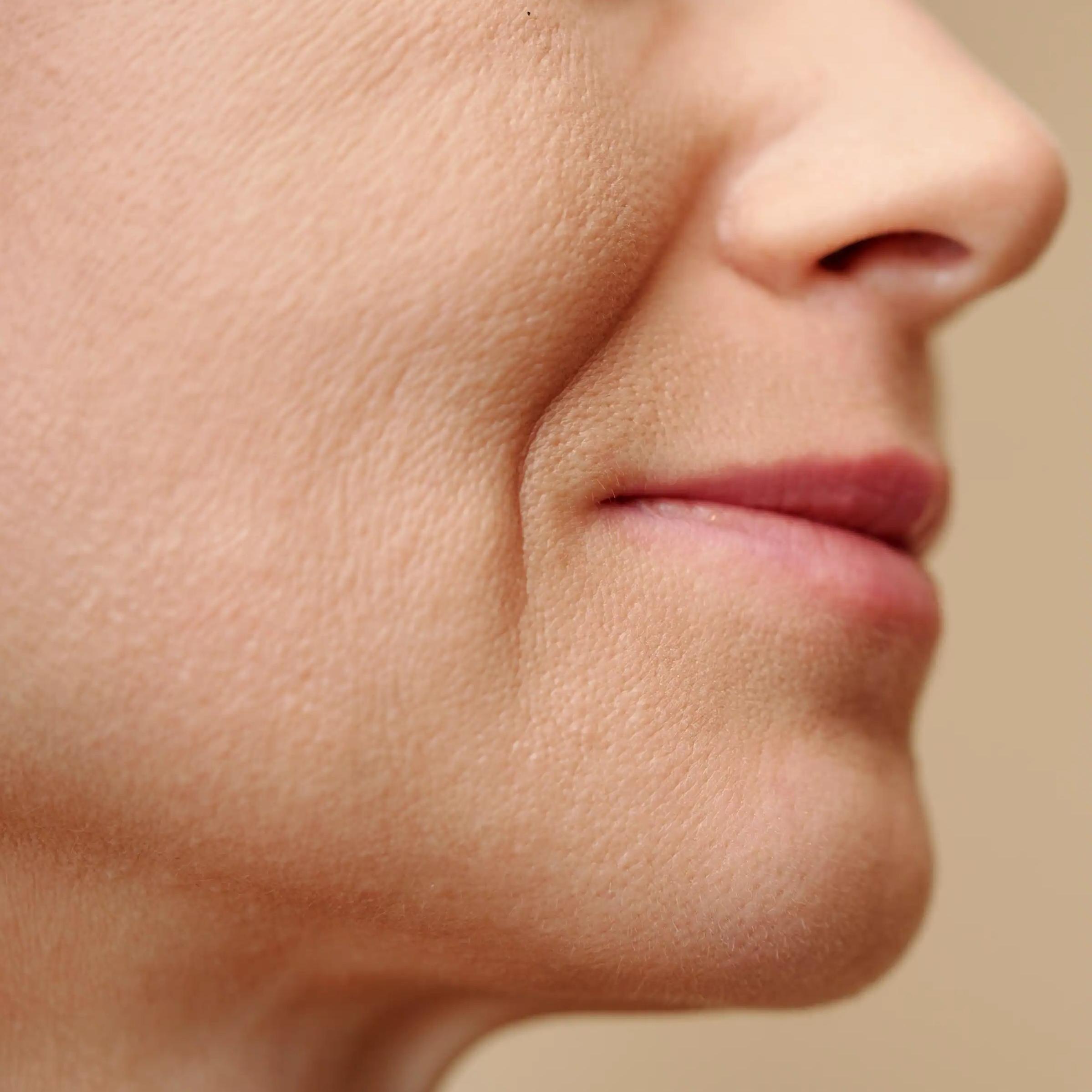 who wants hydration and a natural glow