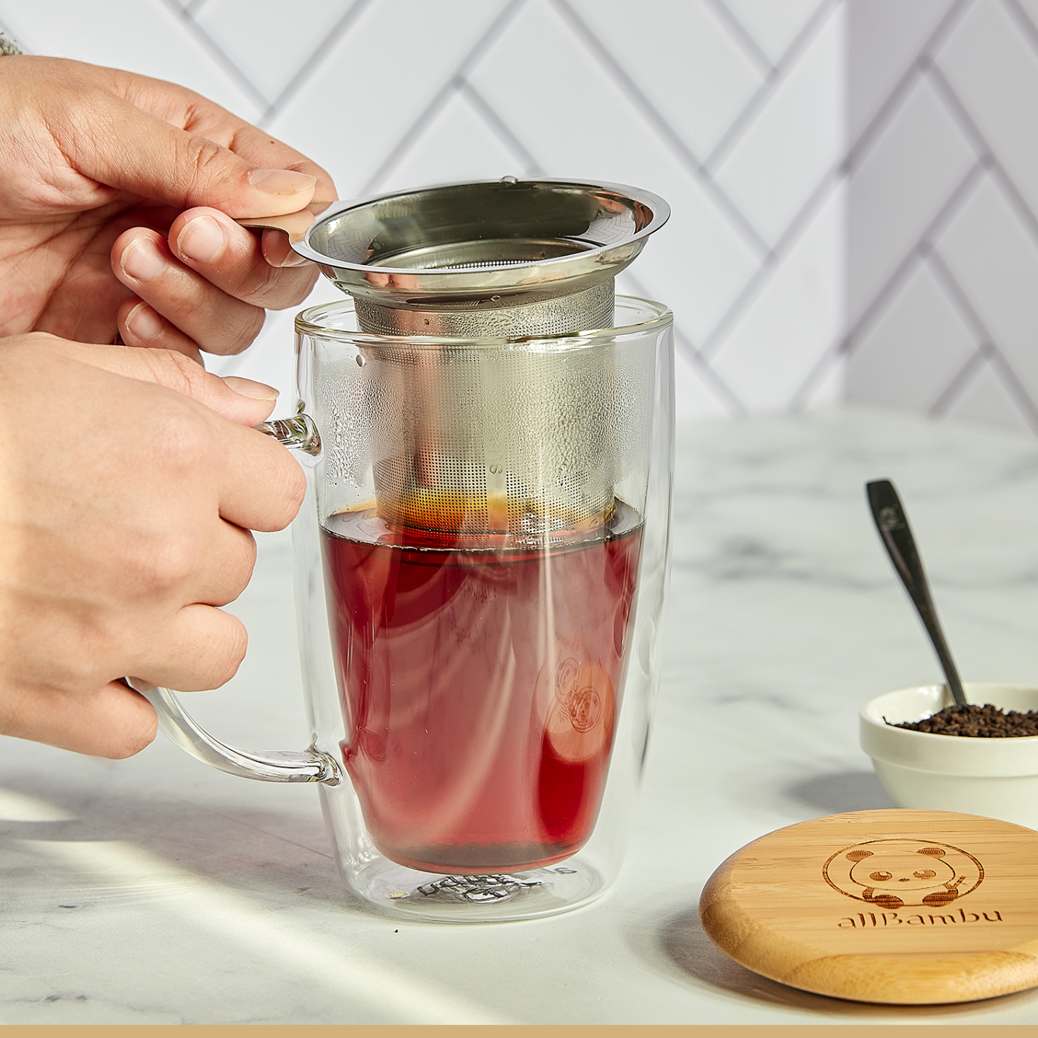 image shoping mug is good for hot and cold drinks