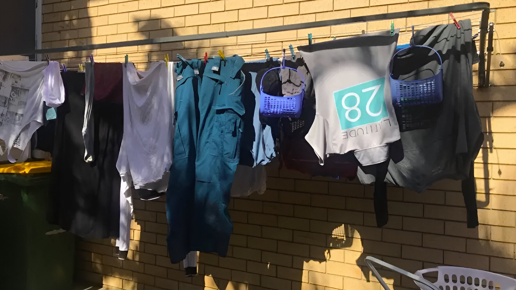 Austral Compact 39 Clothesline Review: Space-Saving Efficiency for Your Laundry Needs