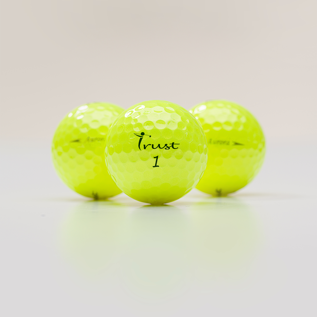Trust Aurora: Premium Crystal Urethane Golf Ball