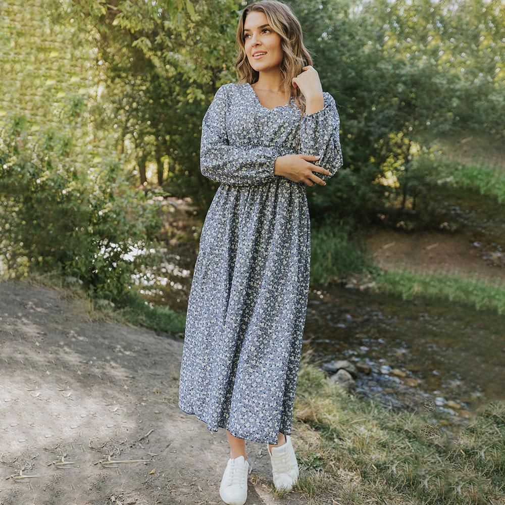 Emily Dress (Floral Blue)