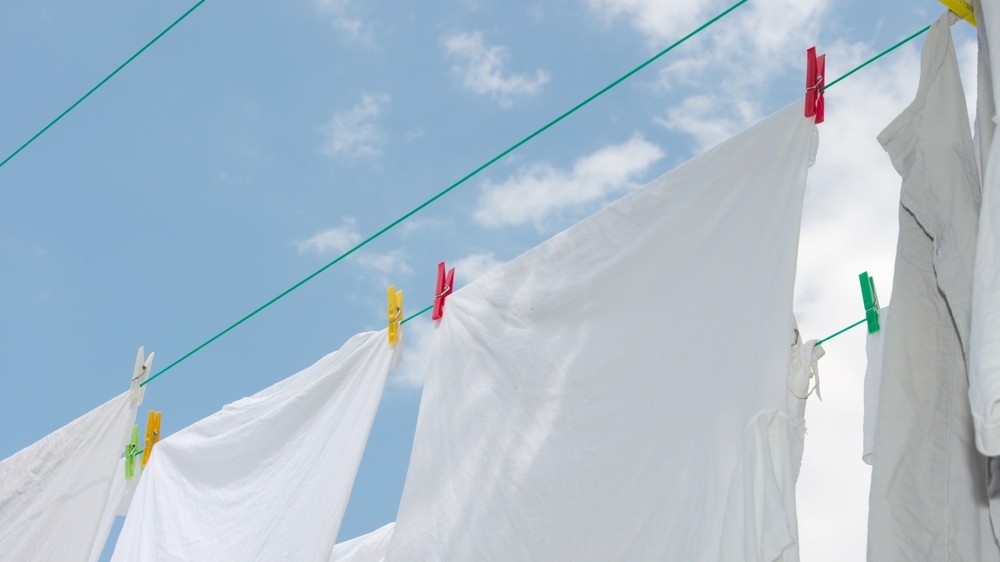 harness the wind when drying clothes during winter
