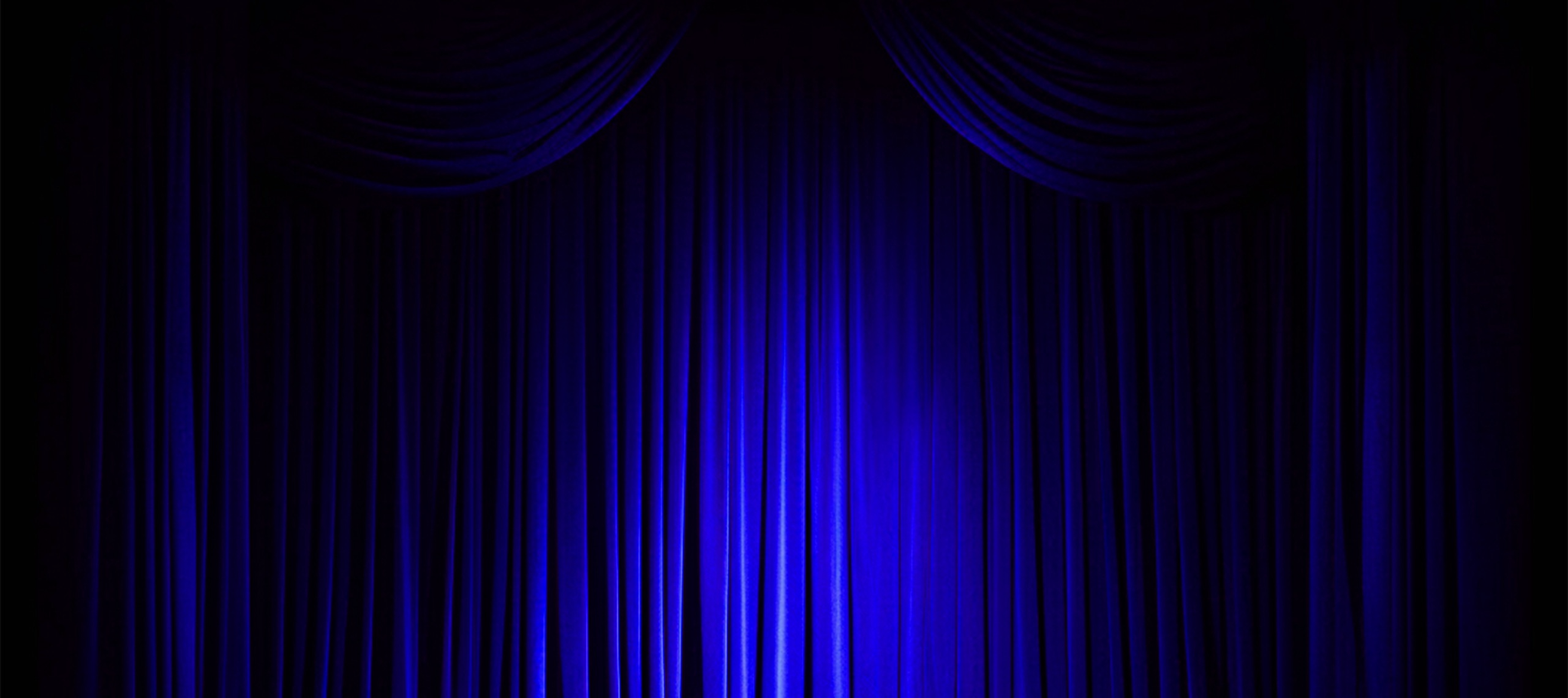 Les Potions Fatales Blue Curtain