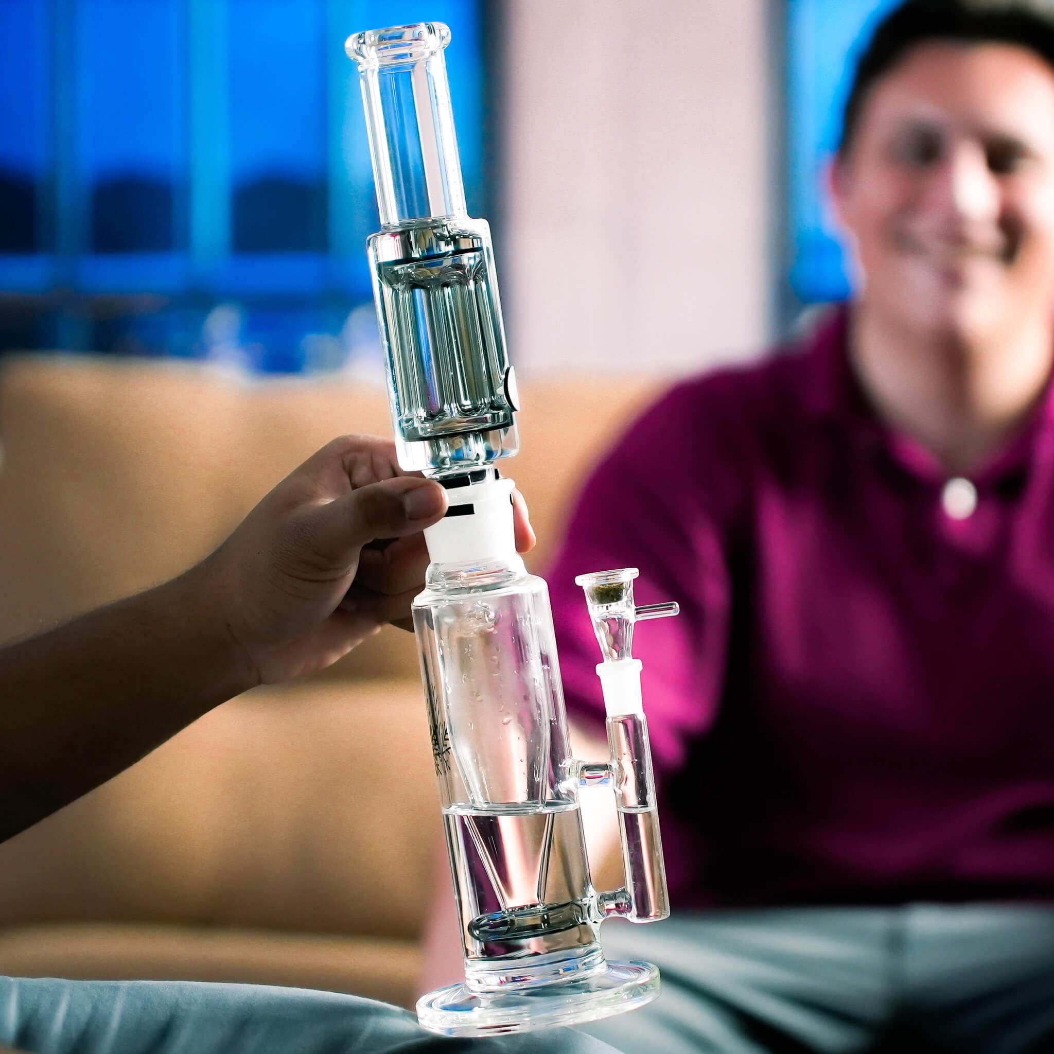 Freeze Pipe Inside Out Bong