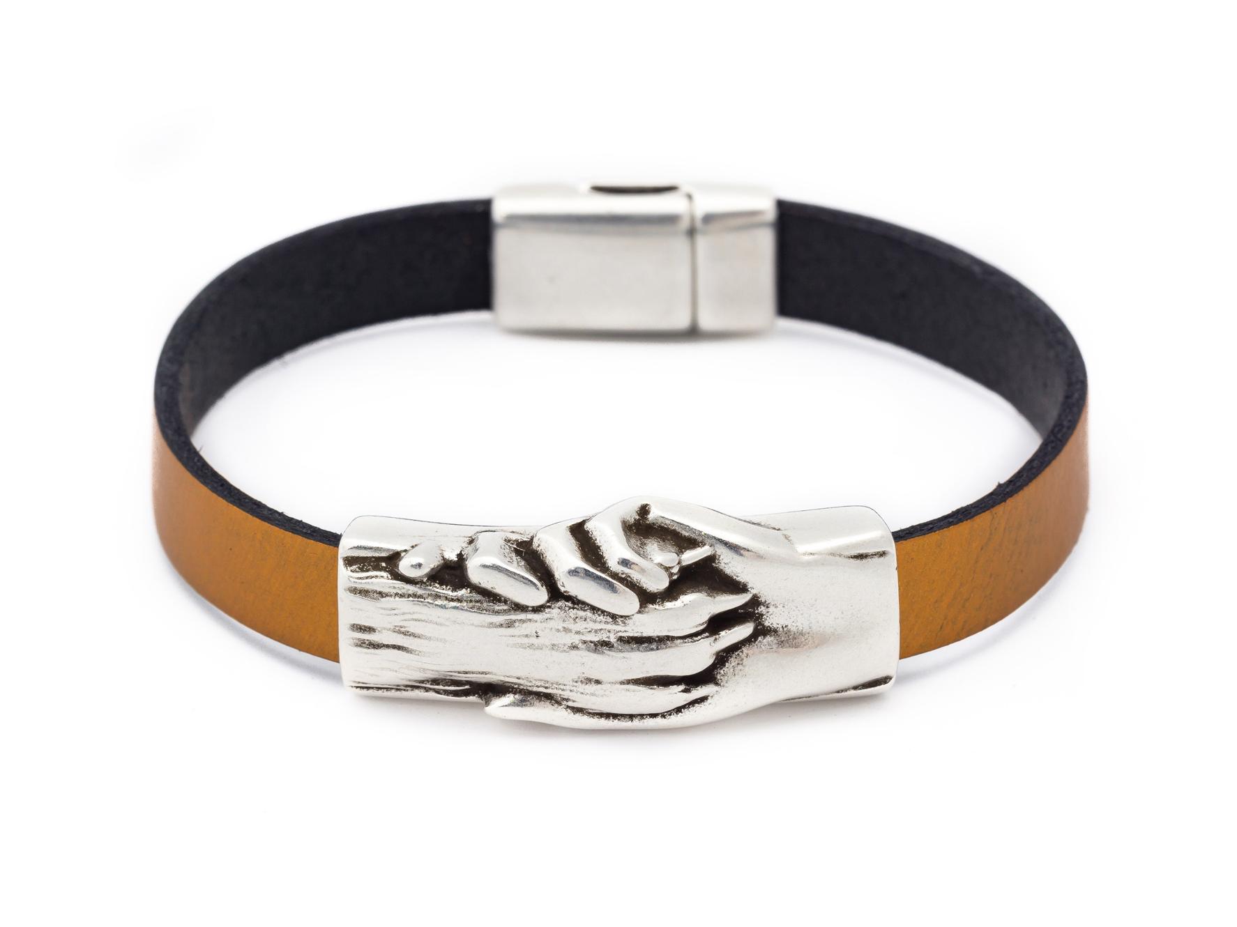 Hand & Paw Project — Hand and Paw Project™