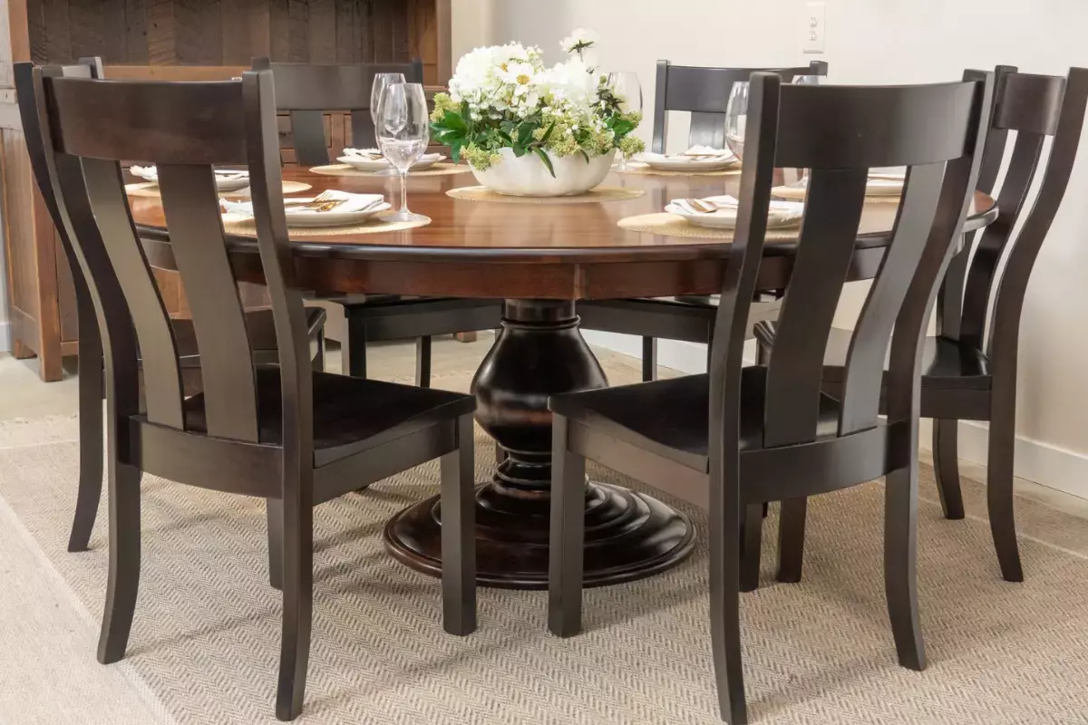 Foles Pedestal Dining Table