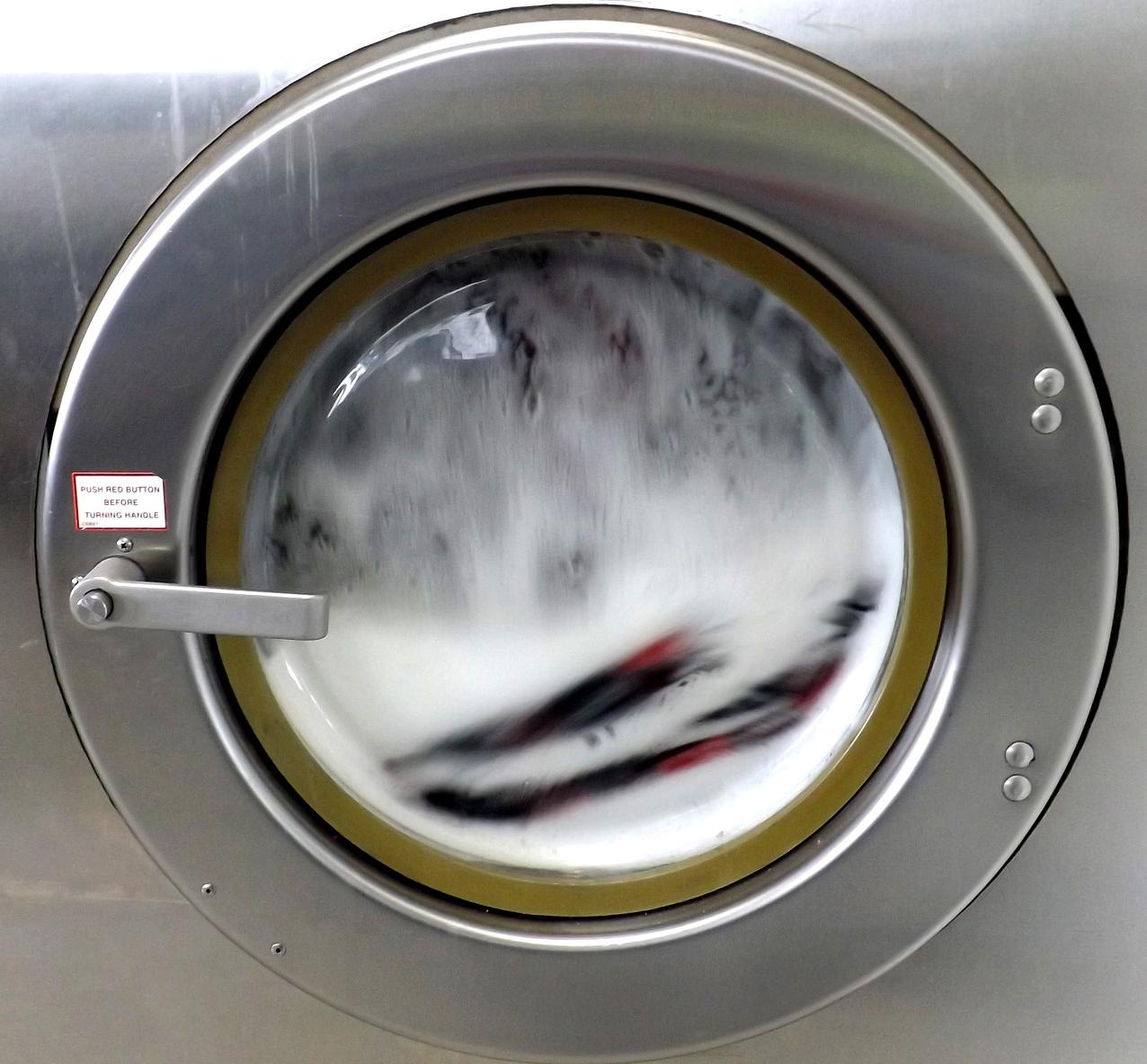 How to Dry Clothes Indoors Faster Maximizing Spin Cycle Efficiency