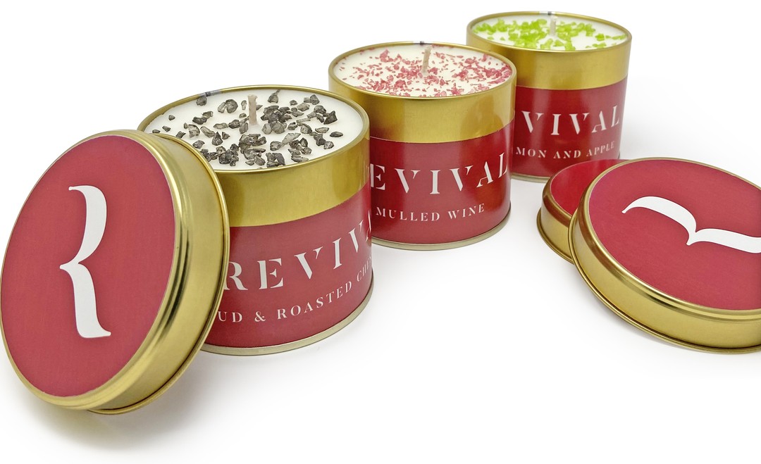 Revival Sea Salt luxury & vegan candle Up to 45 hour burn time Hand poured in the UK and infused with natural essential oils from fresh Coriander Jasmine & Oak Moss