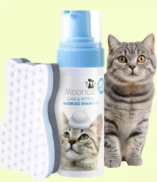 Mooncat Waterless Cat Shampoo + Cat Brush