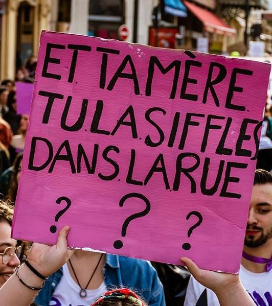 pancarte de manifestation de la Journée de la Femme