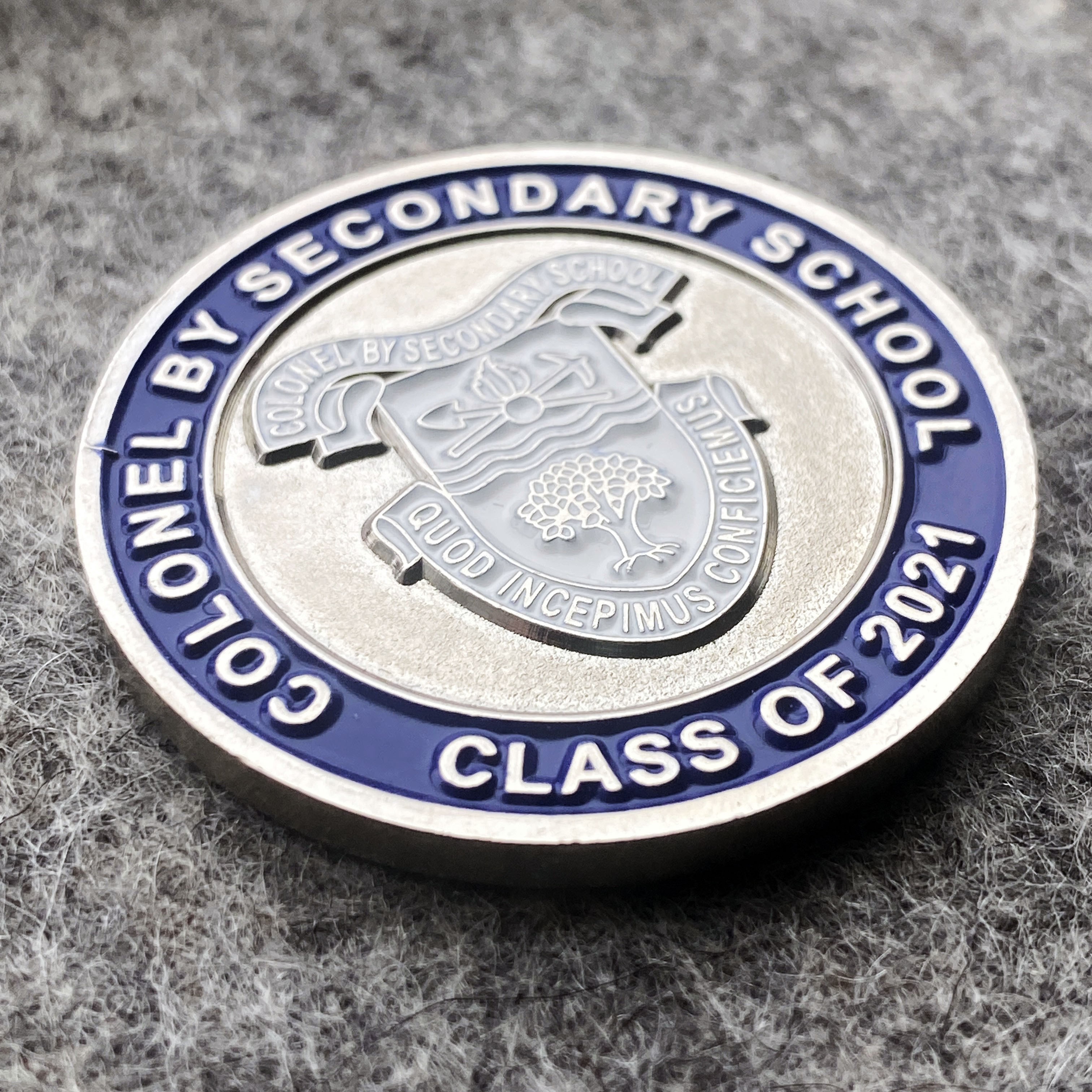 colorful custom challenge school coin with the coat of arms and sign class of 2021