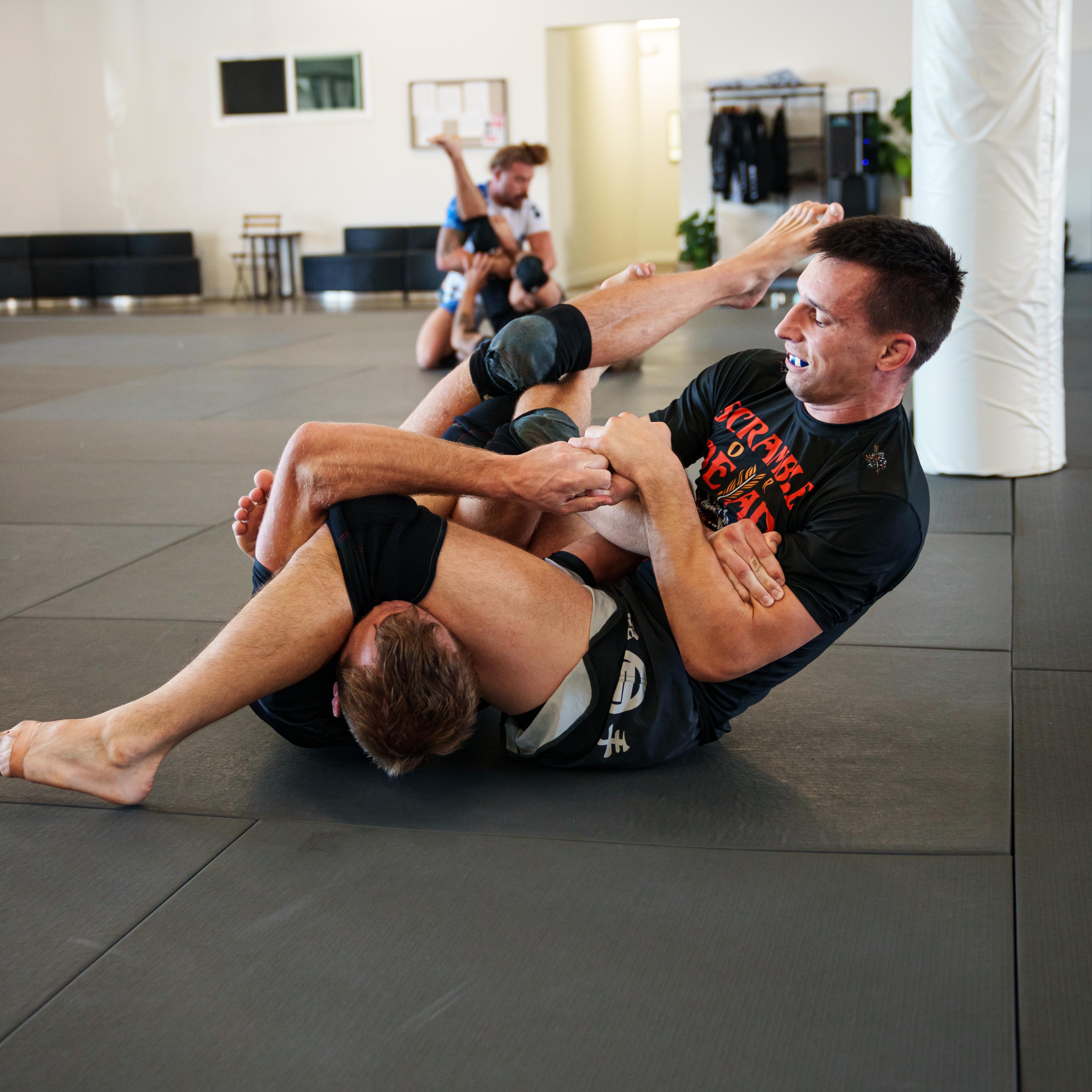 miha perhavec doing jiu jitsu