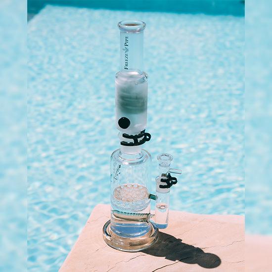 glass bong