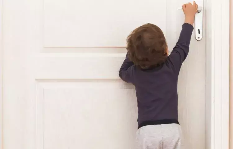 childproof locks for doors