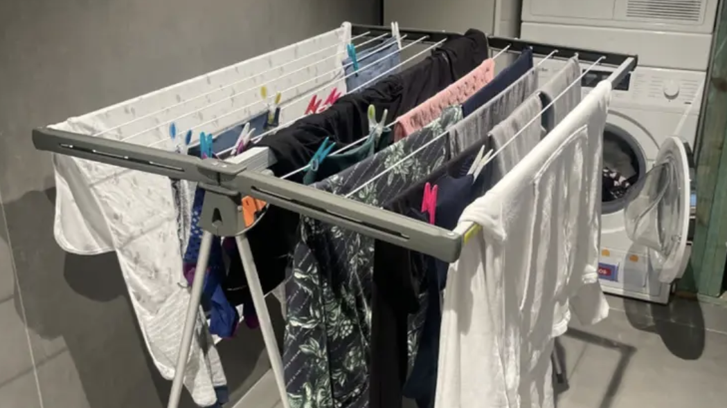 Best Rack for Drying Clothes Number of Lines or Rails
