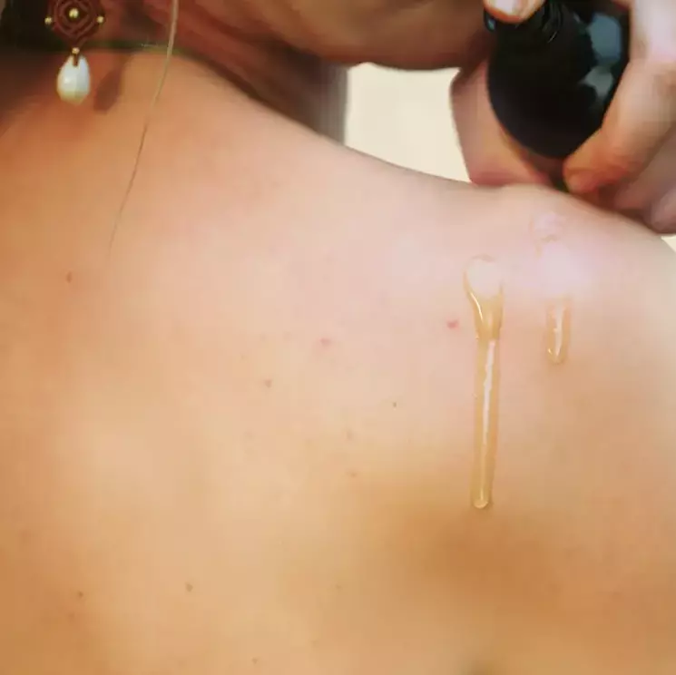 step 5: Balaayah can easily be used both as a full-body massage