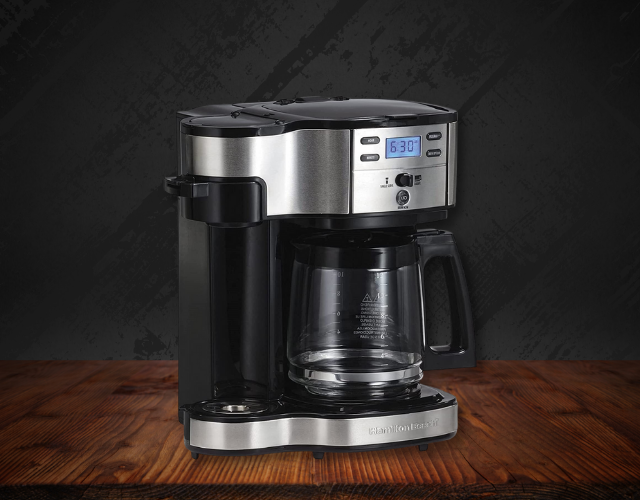 Dual Coffee Maker with Single Serve Option