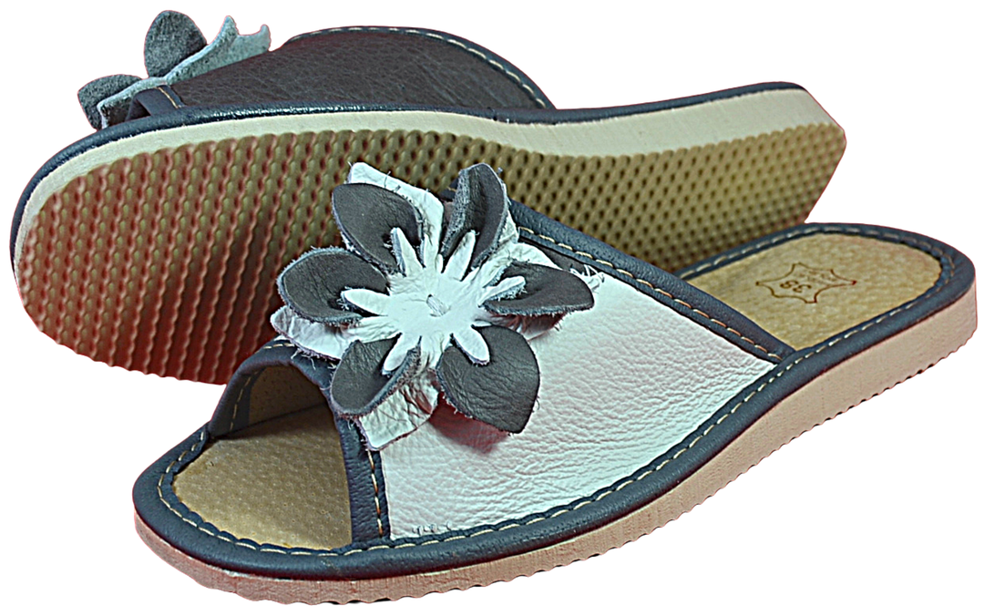 Valentina - Women leather slippers - Reindeer Leather