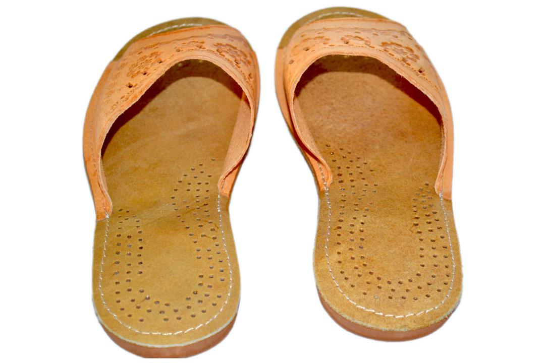 Amy - Women Traditional Leather Slipper - Reindeer Leather2