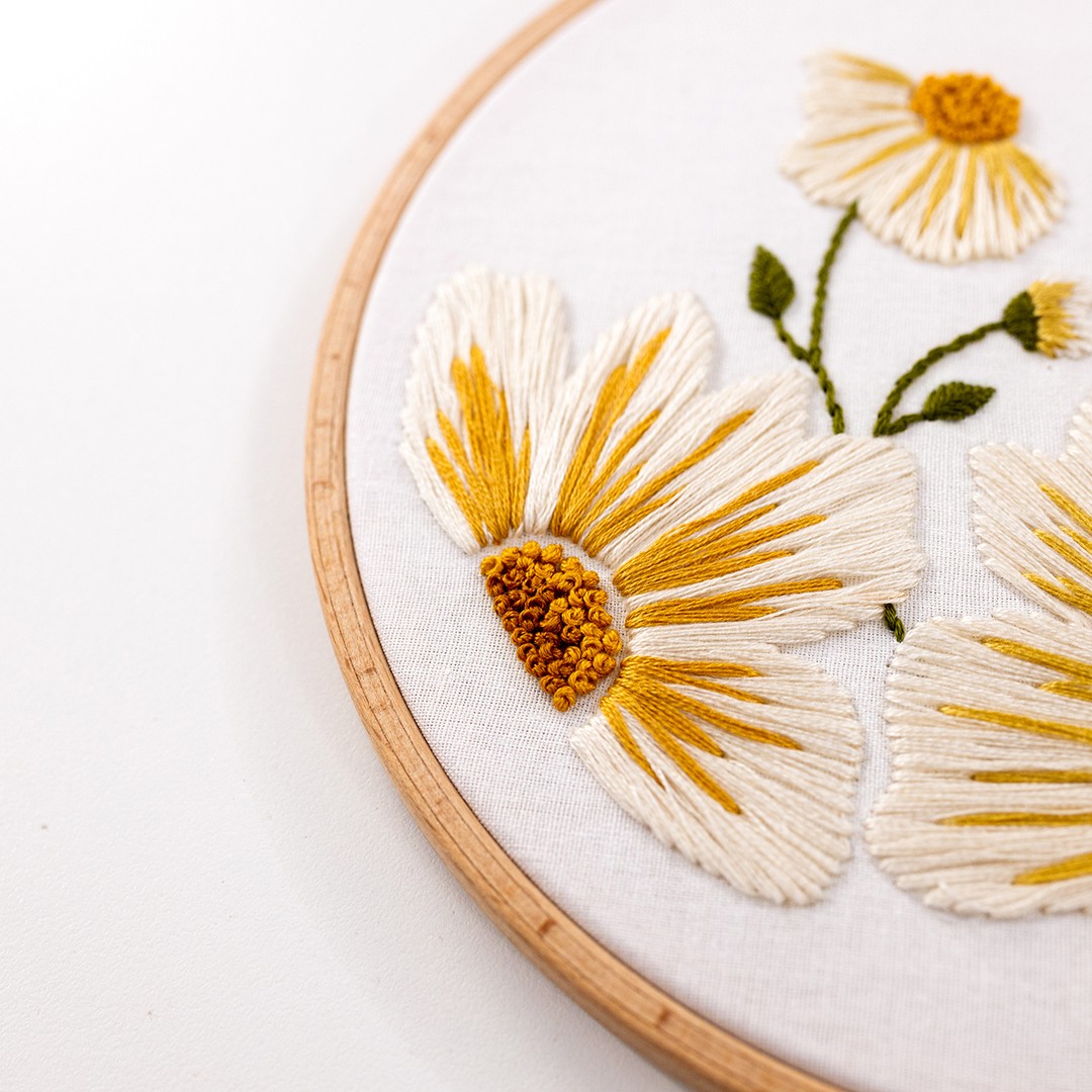 This is an image of longer satin stitch used in the Daisy Blooms pattern.