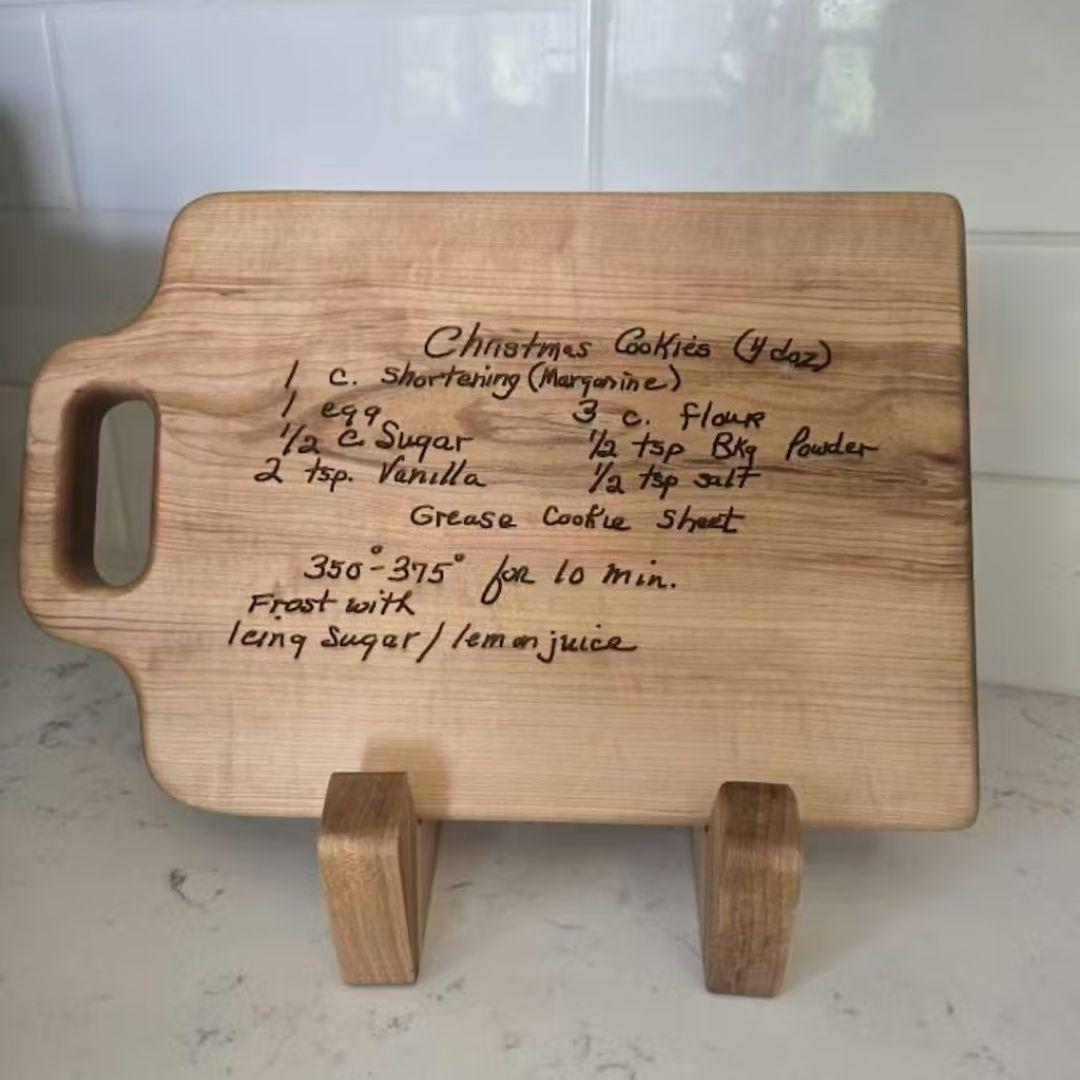 Customer review photo of personalized handwritten recipe cutting board engraved on maple