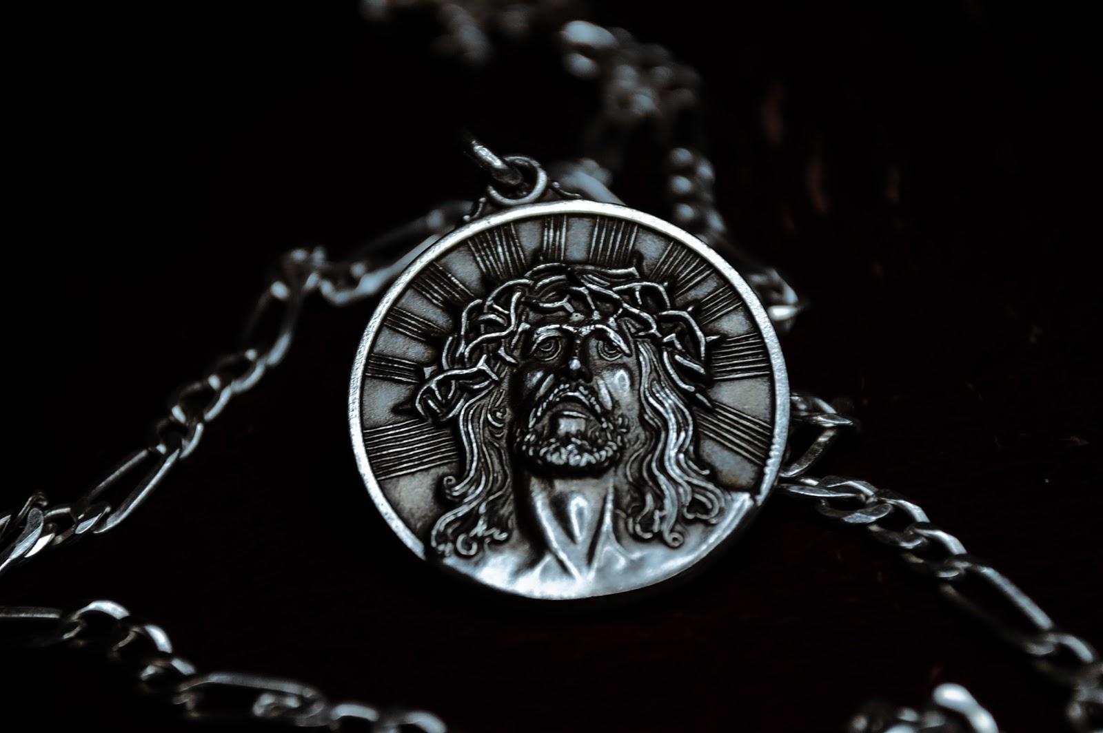 Did You Know These 5 Benefits Of Wearing Silver Blush And Bar 5 benefits of wearing silver