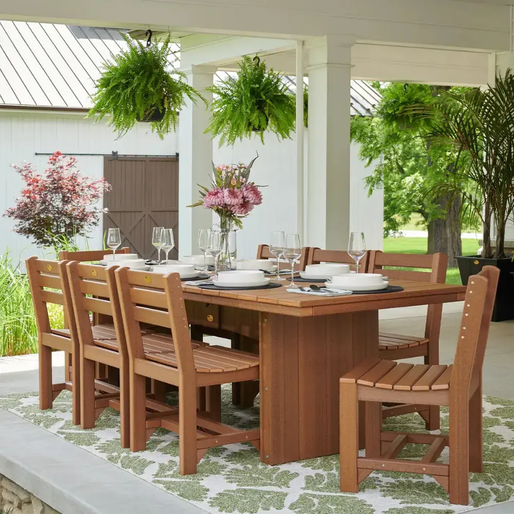 Outdoor Urban Dining Table
