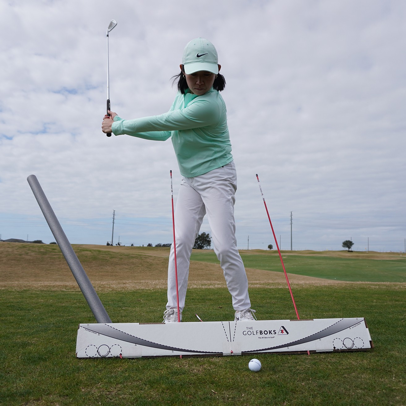 Golf Training Aid - hip Sway