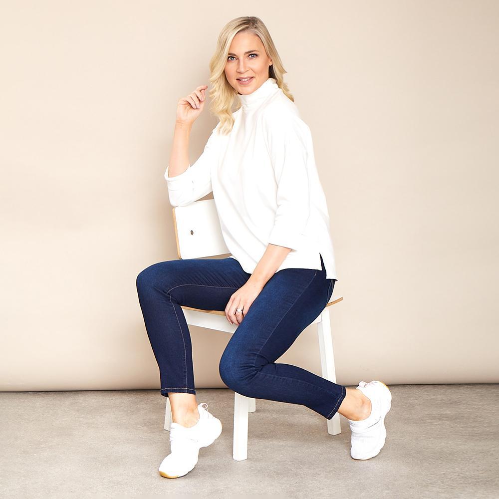Gina Crew Neck (Cream)