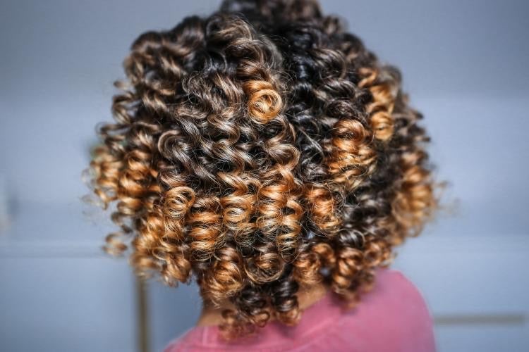 CurlCoilyTresses gives defined curls