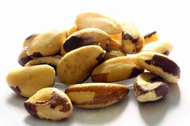 Selenium in Brazil Nuts is a Potent Testosterone booster