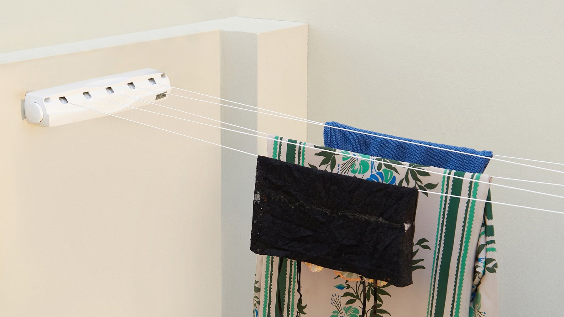 Retractable Clothesline Indoor Installation Options