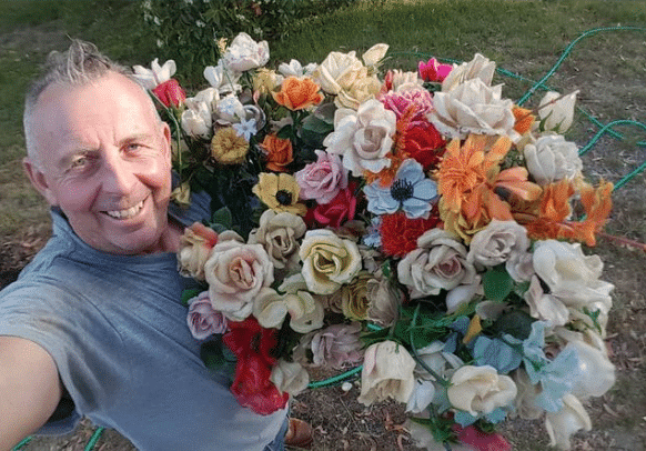 NGI Warren Vigor with Flowers