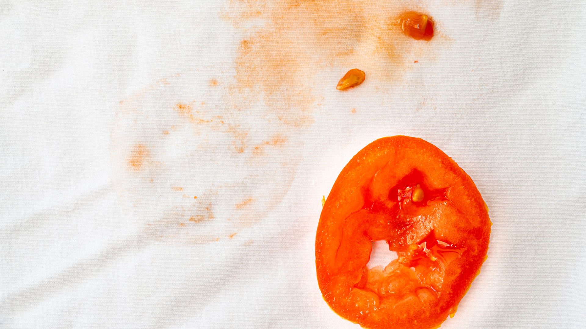 How to Remove Stains from Clothes Tomato Sauce Stains