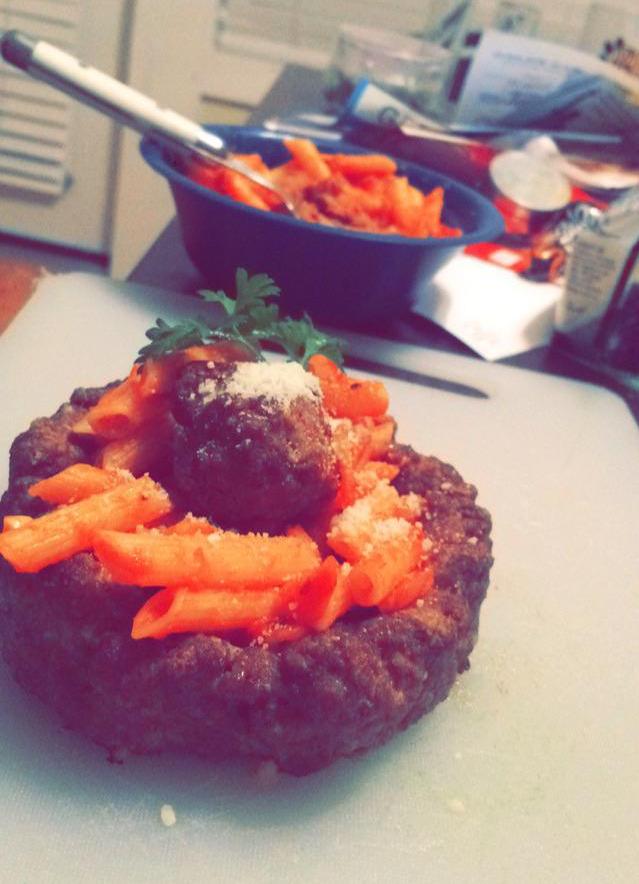 Spaghetti and Meat Bowls