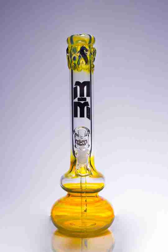 M&M yellow dab rig