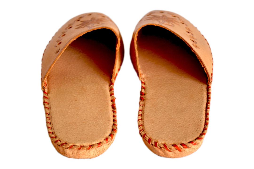 Sara - Women leather slippers - Reindeer leather2