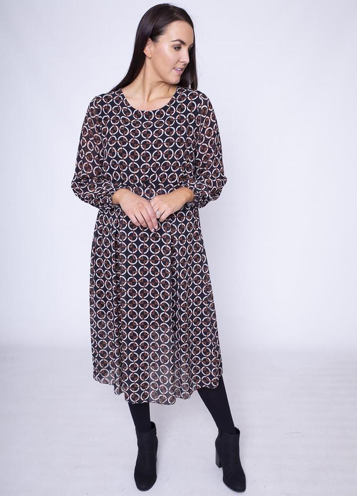 Single Pleat Chiffon Dress in Black