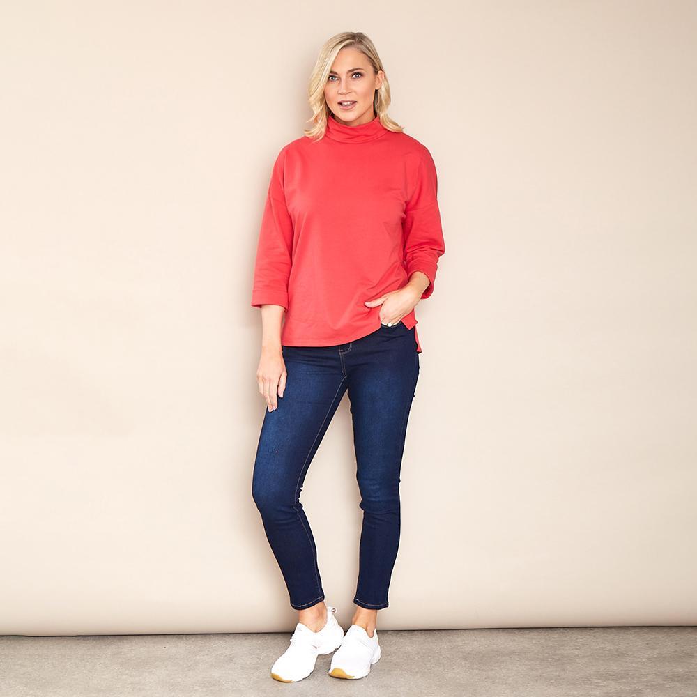 Gina Crew Neck (Hibiscus)