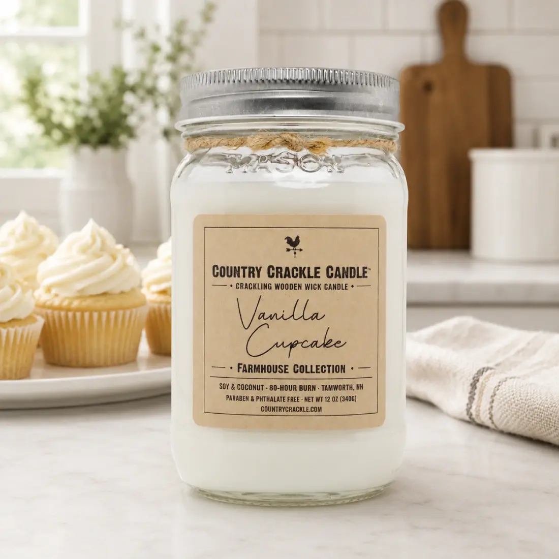 large jar wooden wick soy candle hero photo - vanilla cupcake from country crackle candle