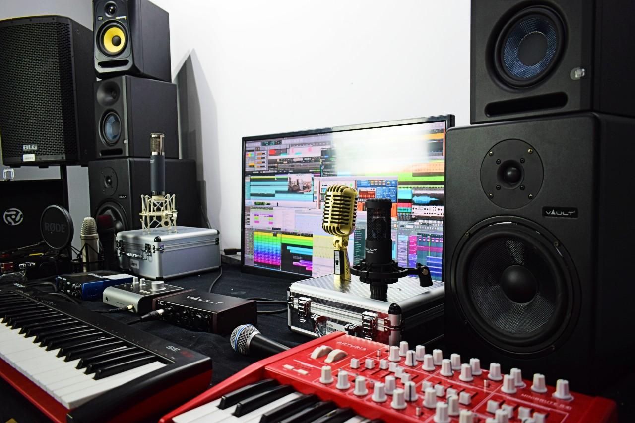 Studio Equipment Collection at Bajaao Music Store