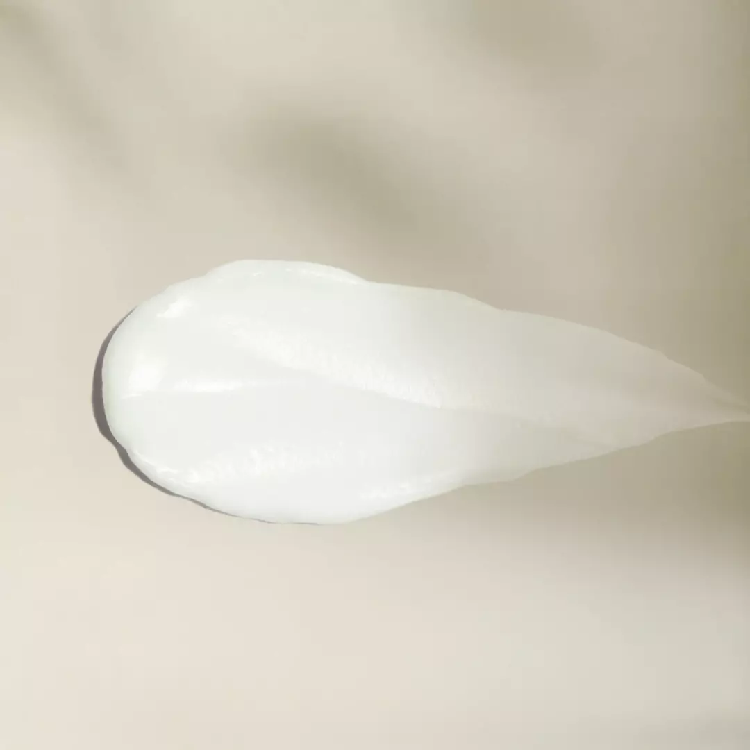 Soft-O-More Hari Mask Swatch
