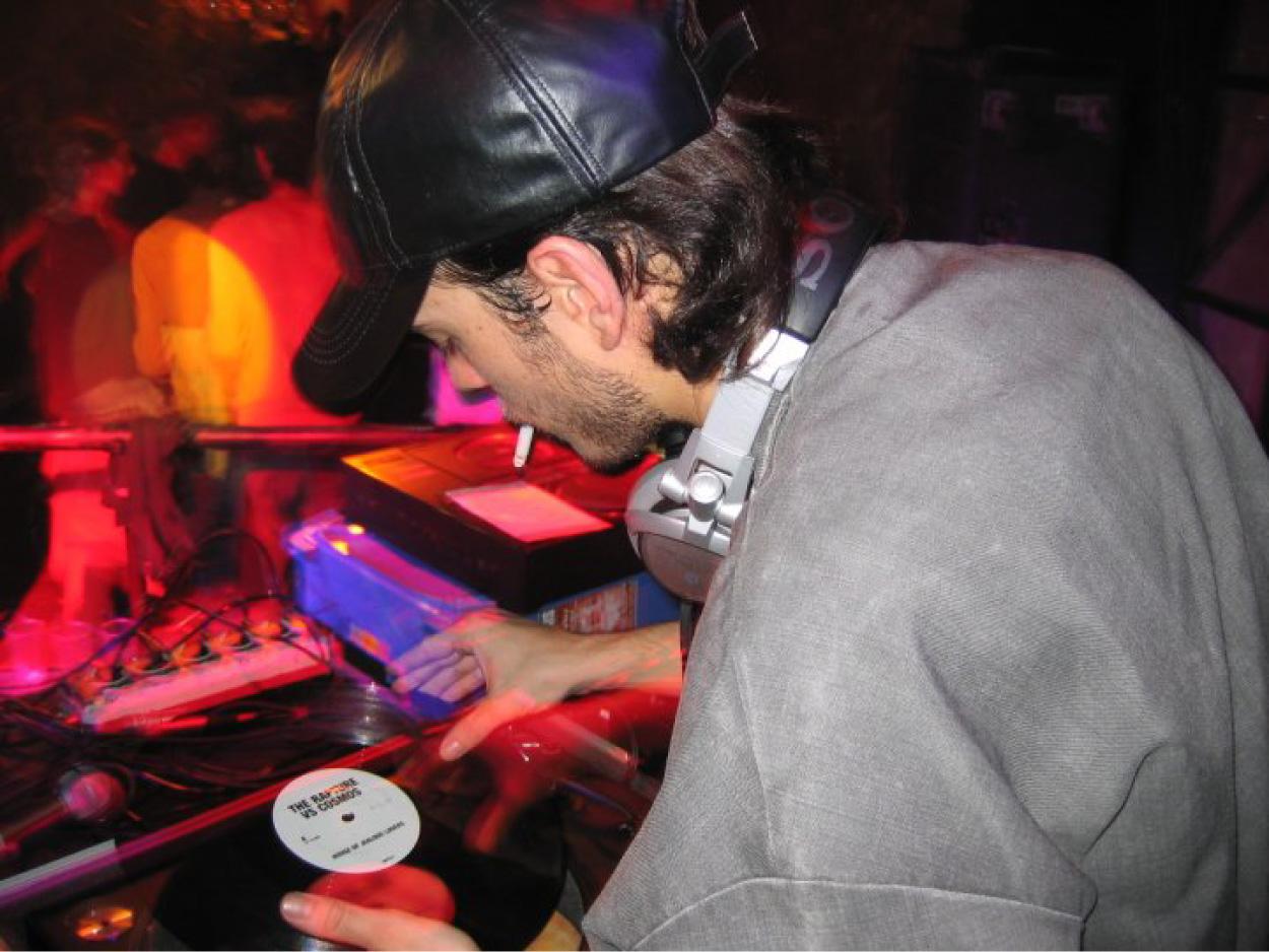 Joseph Quartana spins an all vinyl set at Paris' La Boule Noir in 2001.