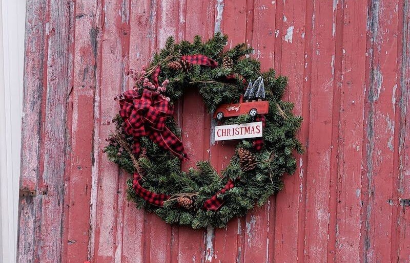 farmhouse wreath