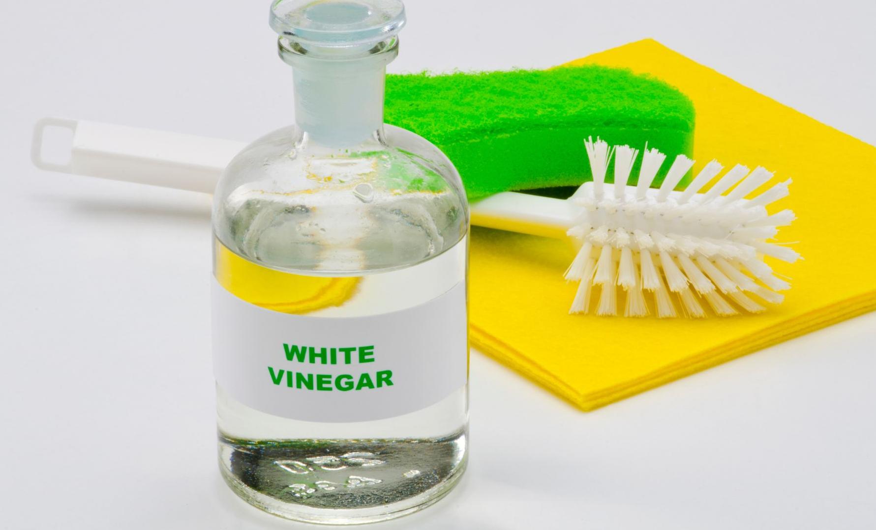 How to Get Rid of Laundry Stains Without Scrubbing Distilled White Vinegar for Sweat and Tea Stains