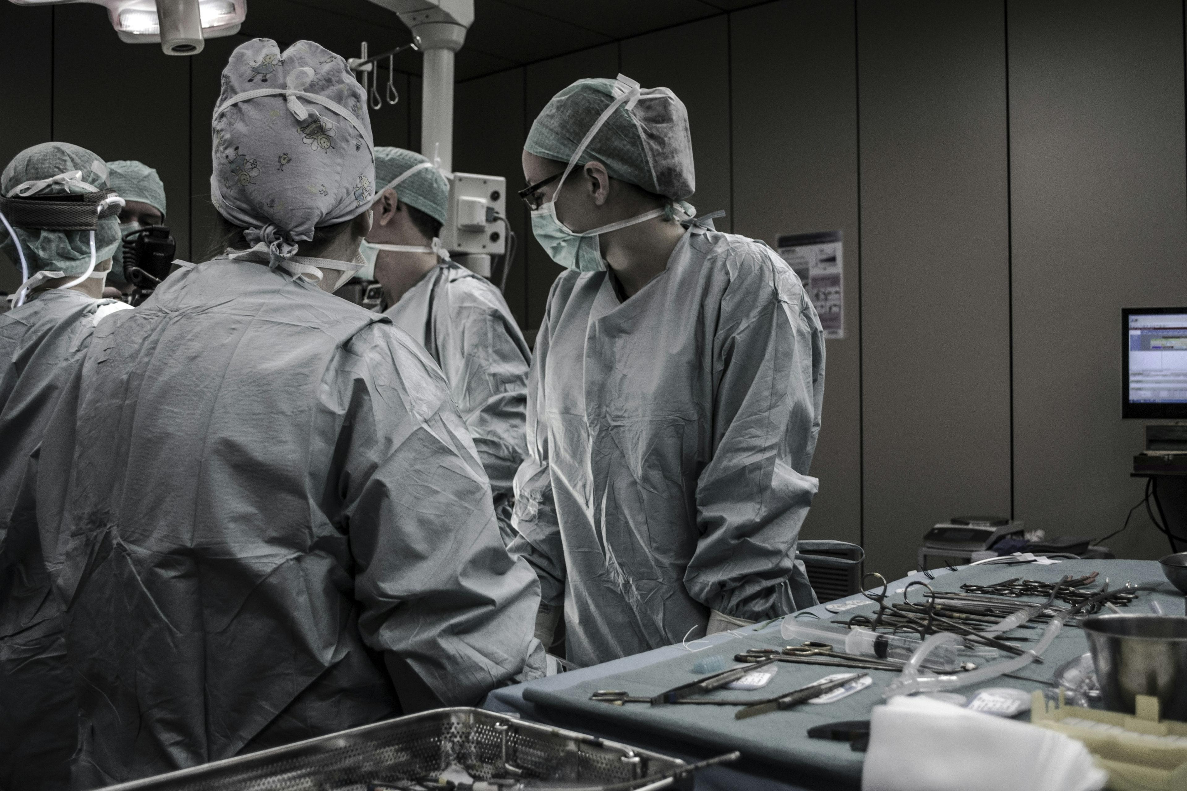 There are many non-surgical strategies that can help manage knee arthritis, reduce pain, and potentially delay — or avoid altogether — the need for surgery.