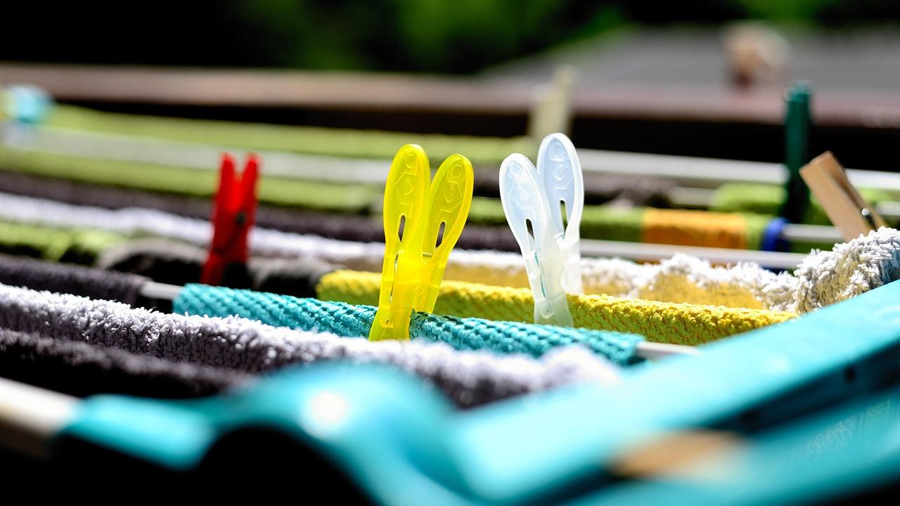 Over Door Drying Rack vs. Wall-Mounted Drying Rack Recommended Wall-Mounted Drying Racks For You