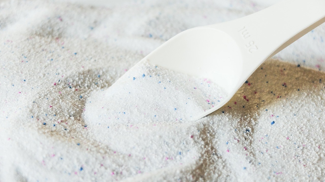 How Much Laundry Detergent Should I Use? Determining the Right Amount of Laundry Detergent